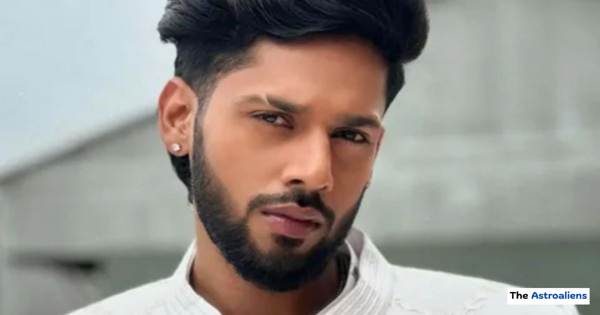 Baseer Ali Height in Feet