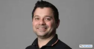 Relationship Status, Wife & Personal Details